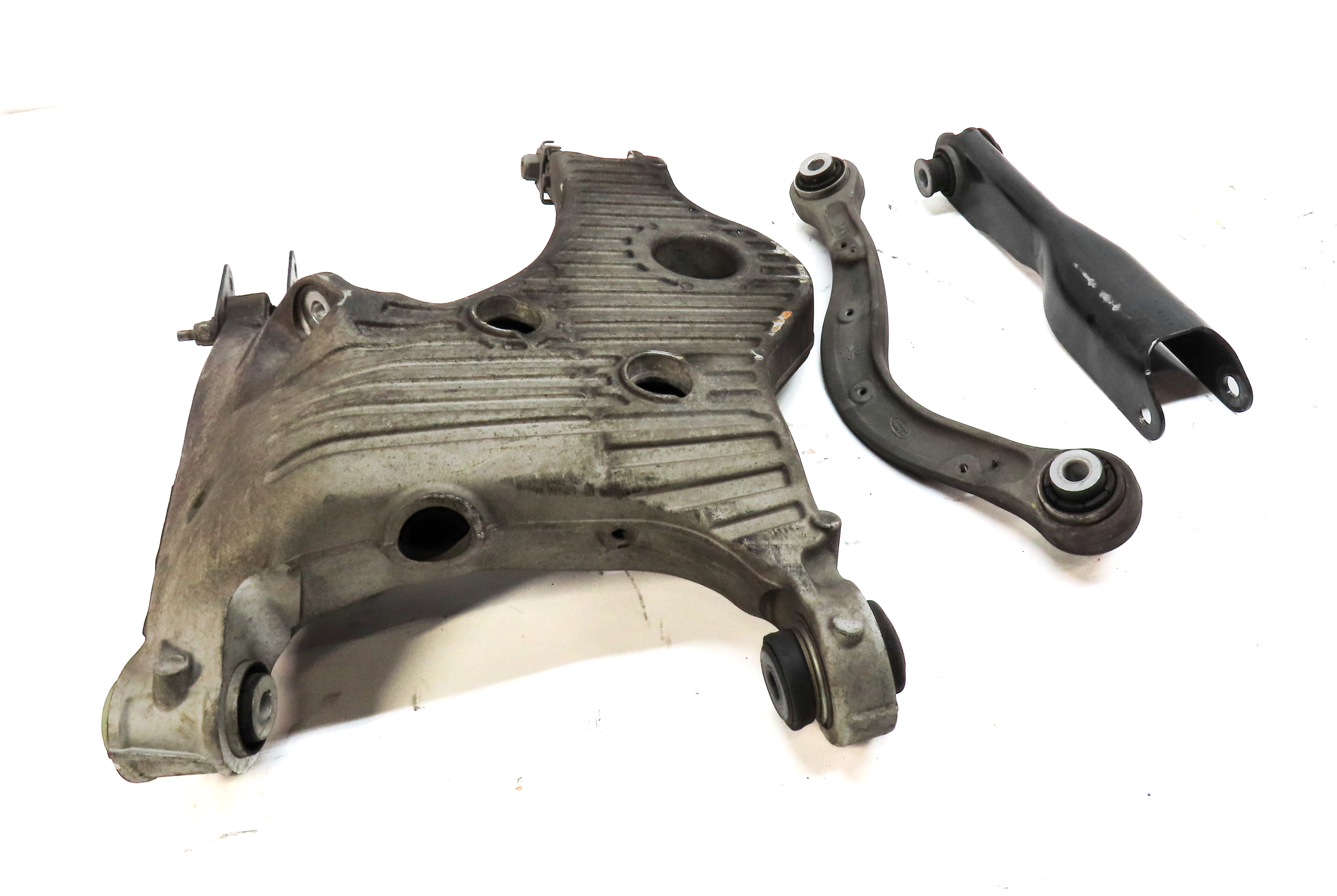 17-20 LAND ROVER DISCOVERY L462 REAR LEFT DRIVER CONTROL ARM SET/3 — exact item pictured